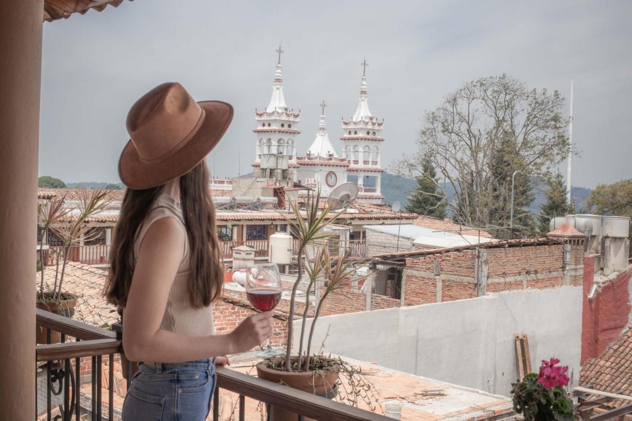 El Lenador Hotel